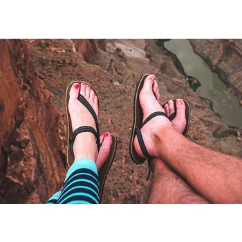 Earth Runners Lifestyle Grounding Sandals (Black) 